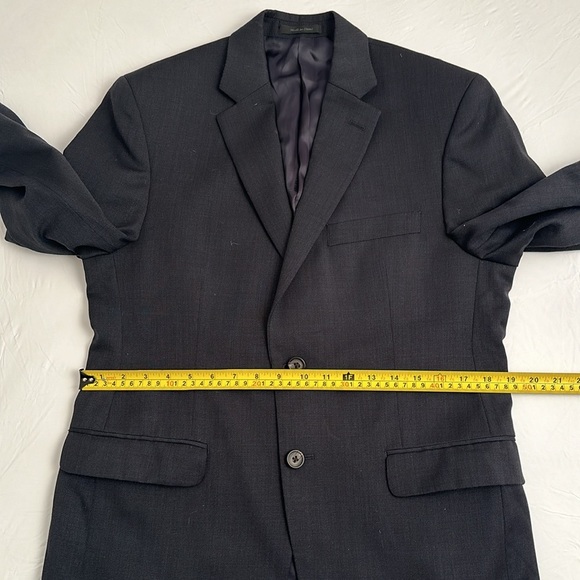 Ralph Lauren dark gray lightweight wool suit - Picture 6 of 14